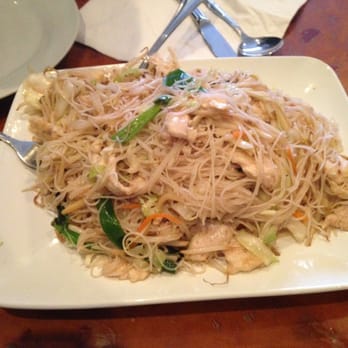 Dai Tung - Chicken noodle - Chinese Near Me - Mission, Texas