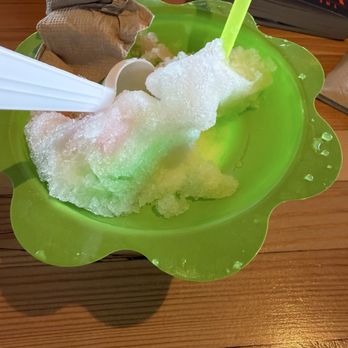 Bunny Bingsu - Not a whole lot of syrup on mine. - Ice Cream & Frozen Yogurt Near Me - Vancouver, Washington Bunny Bingsu - Not a whole lot of syrup on mine. - Ice Cream & Frozen Yogurt Near Me - Vancouver, Washington