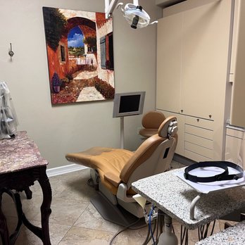 Ruby Dollins, DDS - Cosmetic Dentists Near Me - Temecula, California