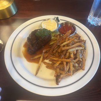 The Weston - Steak Frites - Hotels Near Me - Weston, Vermont The Weston - Steak Frites - Hotels Near Me - Weston, Vermont