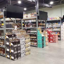Sidd's Beer Wine & Spirits - Interior view 2