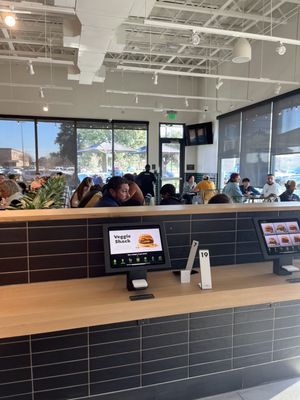 Shake Shack Baybrook by null