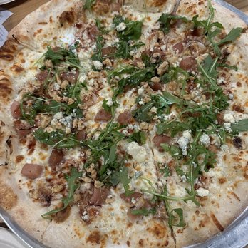 Schussboom Brewing - Pearfection pizza - Breweries Near Me - Reno, Nevada Schussboom Brewing - Pearfection pizza - Breweries Near Me - Reno, Nevada