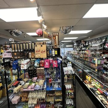 AB SMOKE SHOP - Updated June 2026 - 10 Photos - 6415 W N Ave, Oak Park,  Illinois - Vape Shops - Phone Number