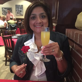 The Union Kitchen - Wife during bottomless mimosas - New American Near Me - Kingwood, Texas The Union Kitchen - Wife during bottomless mimosas - New American Near Me - Kingwood, Texas