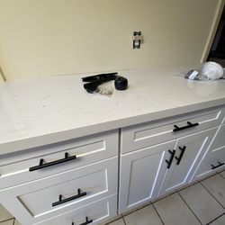 Flooring Liquidators - Quartz countertop