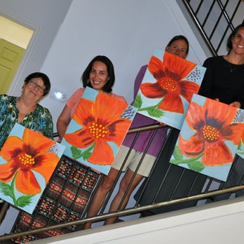Joy's Art Studio - Ladies' Night Out - Paint & Sip Near Me - Hood River, Oregon Joy's Art Studio - Ladies' Night Out - Paint & Sip Near Me - Hood River, Oregon