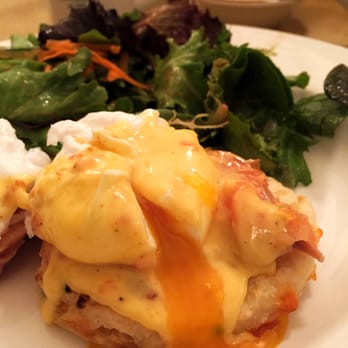 The Senator - Breakfast & Brunch Near Me - Toronto, Ontario