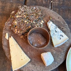 Wilde Zwijnen - Cheese platter