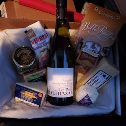 Sunbury’s - This is supposed to be a $75 basket? hahahahah