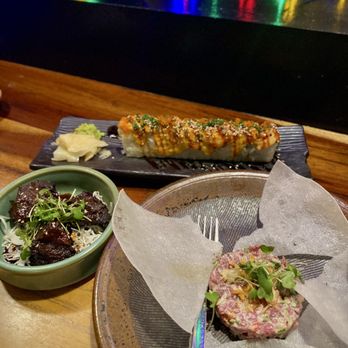Ozumo - food was so bleh, meat was dry, sushi roll was a joke - Izakaya Near Me - San Jose, California Ozumo - food was so bleh, meat was dry, sushi roll was a joke - Izakaya Near Me - San Jose, California