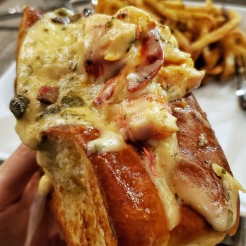 Nicolas Eatery - Lobster Roll - French Near Me - Los Angeles, California