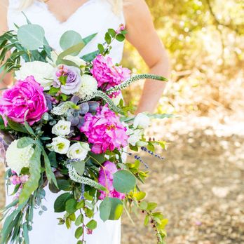 Couture Flowers by Kimberly Perry - Bridal bouquet - Wedding Planning Near Me - Costa Mesa, California Couture Flowers by Kimberly Perry - Bridal bouquet - Wedding Planning Near Me - Costa Mesa, California