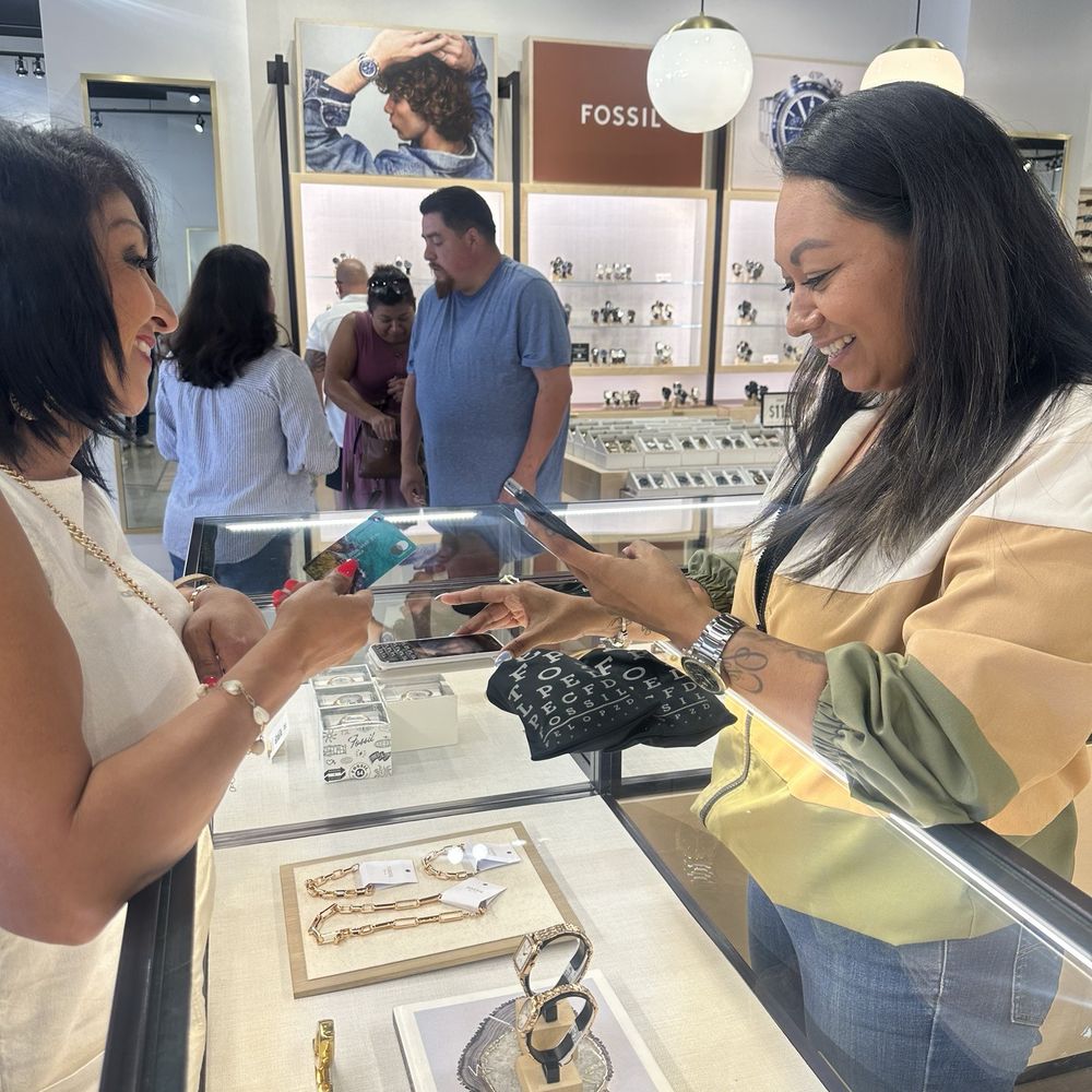 Fossil Outlet Store - Sissy paying for her sunglass - Watches Near Me - Camarillo, California