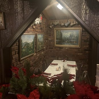 Chef Klaus' Bier Stube - Peek inside one of the private dining spaces - German Near Me - Frankfort, Illinois
