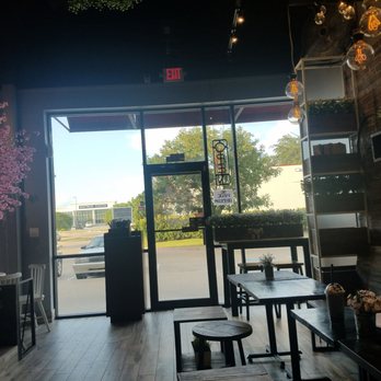 1102 Bubble Tea & Bites - Don't keep me in the dark - Desserts Near Me - Arlington, Texas