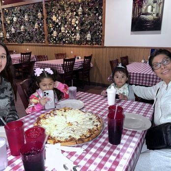 Filippi's Pizza Grotto Jamul - Good Vibes & Amazing Pizza ! - Pizza Near Me - Jamul, California Filippi's Pizza Grotto Jamul - Good Vibes & Amazing Pizza ! - Pizza Near Me - Jamul, California