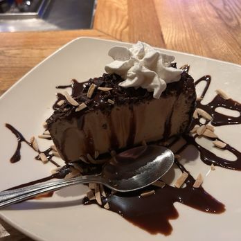 Islands Restaurant - Hula pie - Burgers Near Me - Fountain Valley, California Islands Restaurant - Hula pie - Burgers Near Me - Fountain Valley, California
