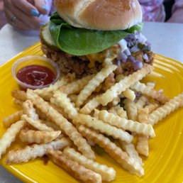 Fried chicken sandwich