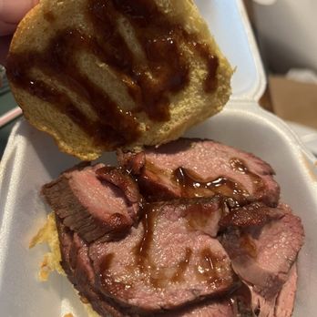 Bbq Art - Tri-tip sammy. DELISH!!! - Food Trucks Near Me - North Port, Florida