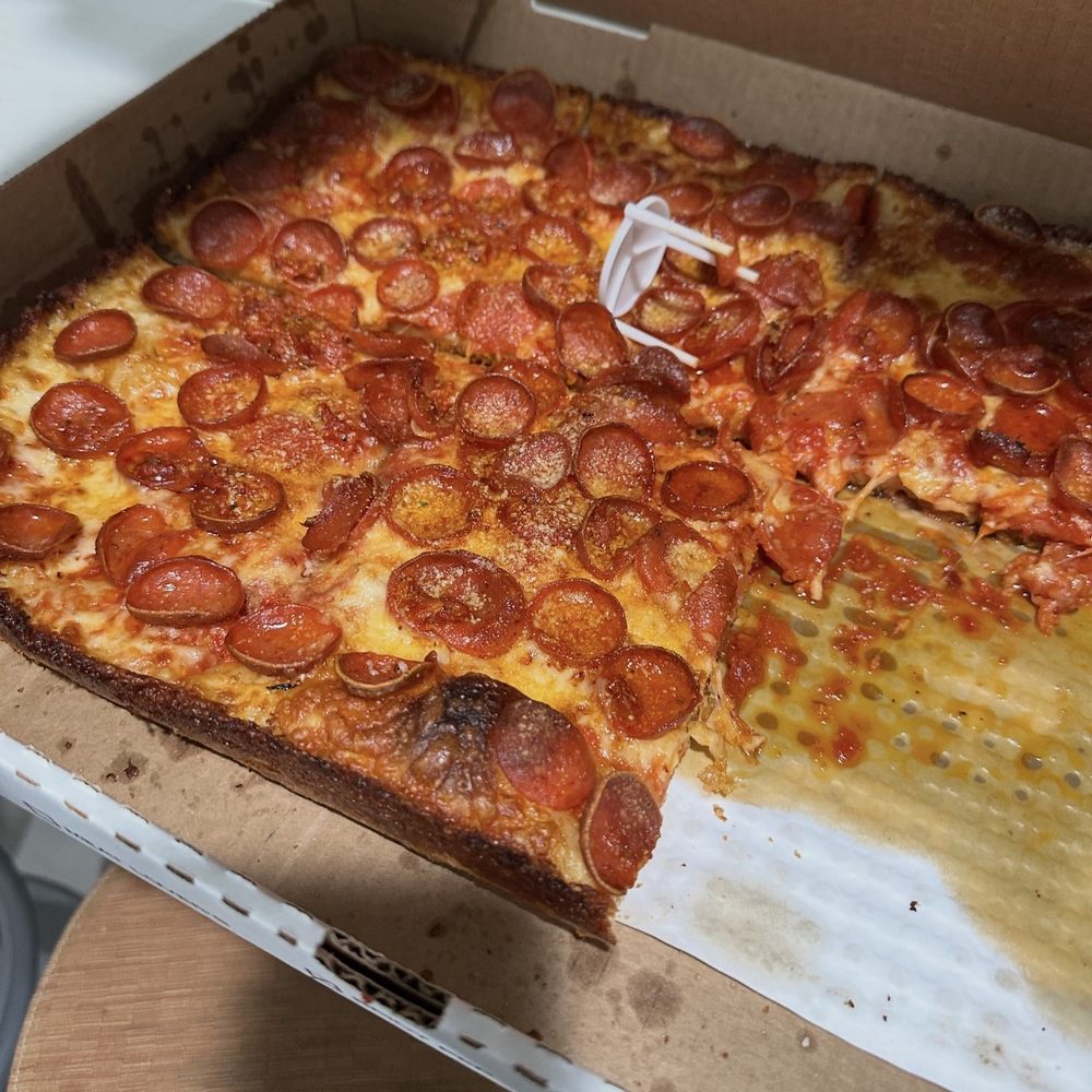 Prime Pizza - Spicy Pepperoni - Pizza Near Me - Altadena, California Prime Pizza - Spicy Pepperoni - Pizza Near Me - Altadena, California