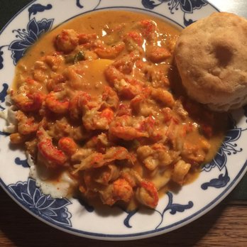 Chez Jacqueline - Fried eggs topped with crawfish etouffee'(lots of crawfish) - Cajun/Creole Near Me - Breaux Bridge, Louisiana