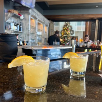 Altezza - Whiskey sours - Lounges Near Me - Telluride, Colorado