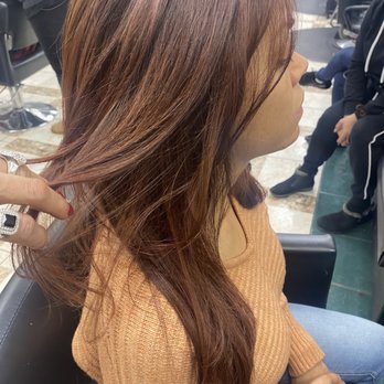 Miguelina Salon - Hair Salons Near Me - Queens, New York Miguelina Salon - Hair Salons Near Me - Queens, New York