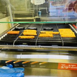 7-Eleven - Meals on wheels