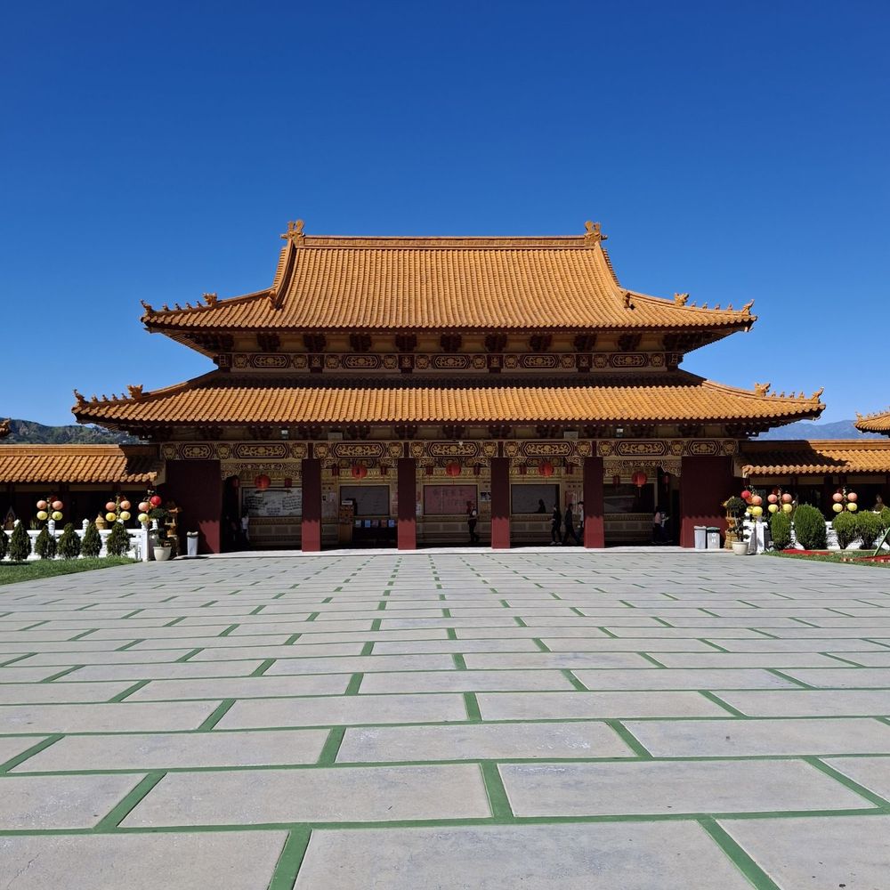 Hsi Lai Temple - A beautiful day to visit the Hsi Lai Temple! - Buddhist Temples Near Me - Hacienda Heights, California