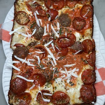 Ace's Pizza - Vodka Meatball Pizza with Pepperoni added - Pizza Near Me - New York, New York Ace's Pizza - Vodka Meatball Pizza with Pepperoni added - Pizza Near Me - New York, New York