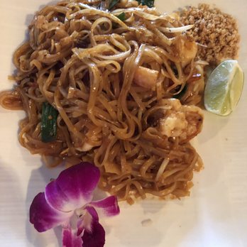 Yummy Thai - Pad tai - over cooked shrimp and dish needs more flavor - Thai Near Me - New York, New York