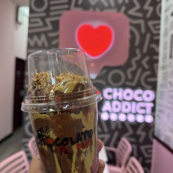 Chocolate Bash - Dubai Chocolate covered strawberries - Desserts Near Me - Covina, California Chocolate Bash - Dubai Chocolate covered strawberries - Desserts Near Me - Covina, California