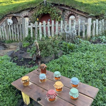 Hobbiton - Tours Near Me - Matamata, WKO Hobbiton - Tours Near Me - Matamata, WKO