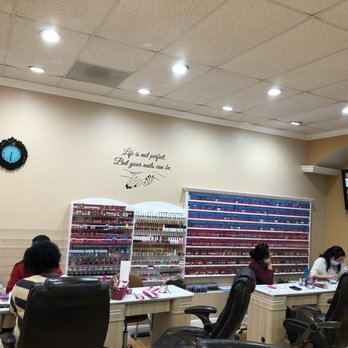 Golden Nail & Spa - Nail Salons Near Me - Florence, South Carolina