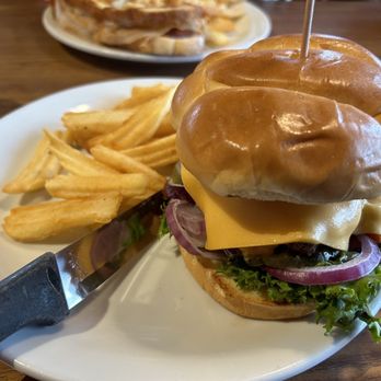 Denny's - a cheeseburger and french fries - Diners Near Me - Fremont, Ohio Denny's - a cheeseburger and french fries - Diners Near Me - Fremont, Ohio