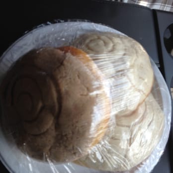 Maroches Bakery - Conchas...just the best sweet bread ever! - Bakeries Near Me - Dallas, Texas Maroches Bakery - Conchas...just the best sweet bread ever! - Bakeries Near Me - Dallas, Texas