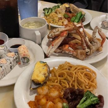 Asian Buffet - Food spread | IG: @nomwithelaine - Chinese Near Me - Gilroy, California Asian Buffet - Food spread | IG: @nomwithelaine - Chinese Near Me - Gilroy, California