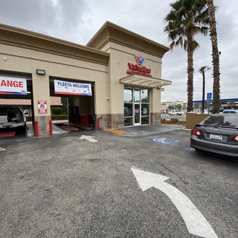 Valvoline Instant Oil Change - Oil Change Stations Near Me - Riverside, California