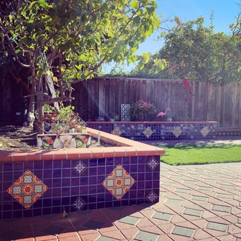 Ernie's Pool & Spa Supply - Customized retaining wall - Hot Tub & Pool Near Me - San Jose, California