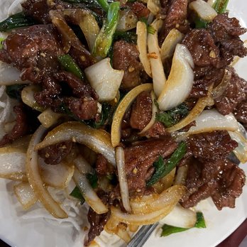 WEI Authentic Chinese - B8. Mongolian Beef - Cantonese Near Me - Buford, Georgia