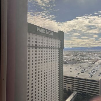 Park MGM - Exterior Park MGM - Hotels Near Me - Las Vegas, Nevada Park MGM - Exterior Park MGM - Hotels Near Me - Las Vegas, Nevada