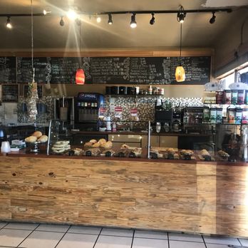 Manos Bakery Cafe - Bakeries Near Me - Clearwater, Florida