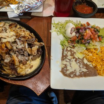 Hidalgo Mexican Bar and Grill - Fajita was one of the best I have had. Comes with melted cheese on top which makes it incredibly good. - Mexican Near Me - Urbandale, Iowa Hidalgo Mexican Bar and Grill - Fajita was one of the best I have had. Comes with melted cheese on top which makes it incredibly good. - Mexican Near Me - Urbandale, Iowa
