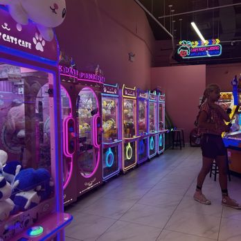 Sweet Cats Cafe - Themed Cafes Near Me - New York, New York Sweet Cats Cafe - Themed Cafes Near Me - New York, New York
