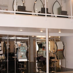 Treccia Salon And Spa - Balcony private stations for sensitive work