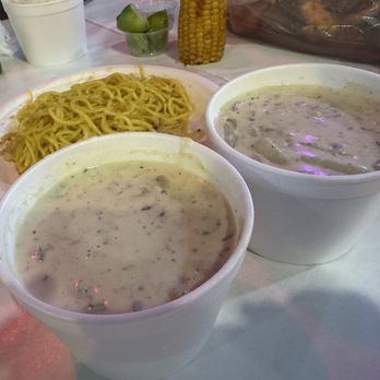 The Kickin' Crab - Clam chowder and garlic noodles! Both are delish - Cajun/Creole Near Me - Westminster, California