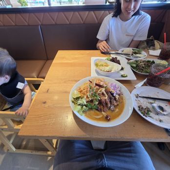 Na Nah Thong - Thai Near Me - Fresno, California Na Nah Thong - Thai Near Me - Fresno, California