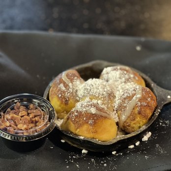 AWSOM Wings Pizza & Burgers - Monkey bread - Chicken Wings Near Me - Montebello, California AWSOM Wings Pizza & Burgers - Monkey bread - Chicken Wings Near Me - Montebello, California