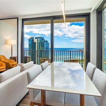 Erick Ramirez - Sky Realty - Real Estate Agents Near Me - Honolulu, Hawaii